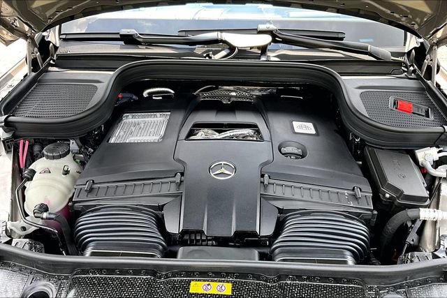 New 2026 Mercedes-Benz Maybach GLS 600 4MATIC image 9