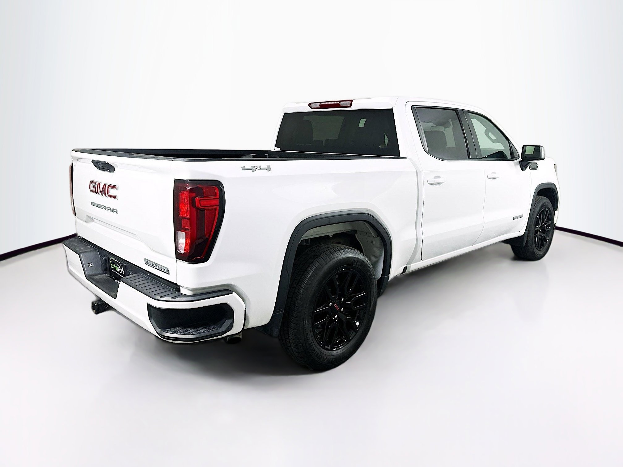 Used 2024 GMC Sierra 1500 Elevation image 9