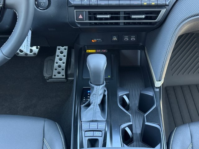 New 2026 Toyota Camry SE w/ Multimedia Upgrade Package FWD image 17