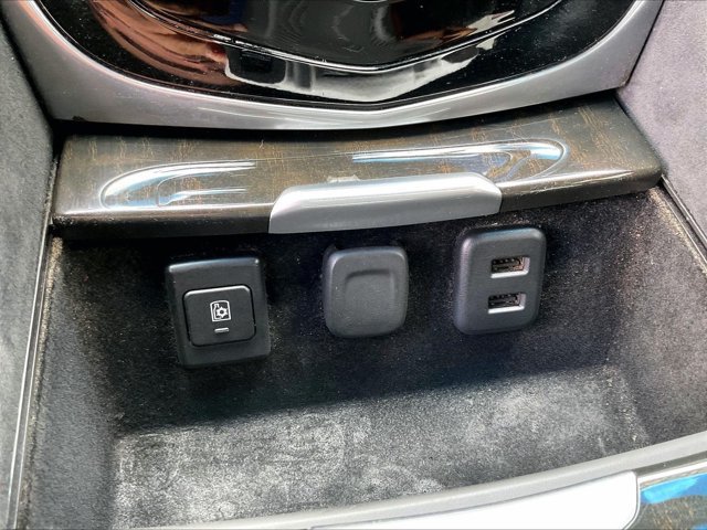 Certified 2018 Cadillac Escalade Platinum AWD/4WD image 26