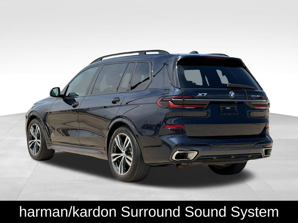 Used 2023 BMW X7 xDrive40i w/ M Sport Package AWD/4WD image 7