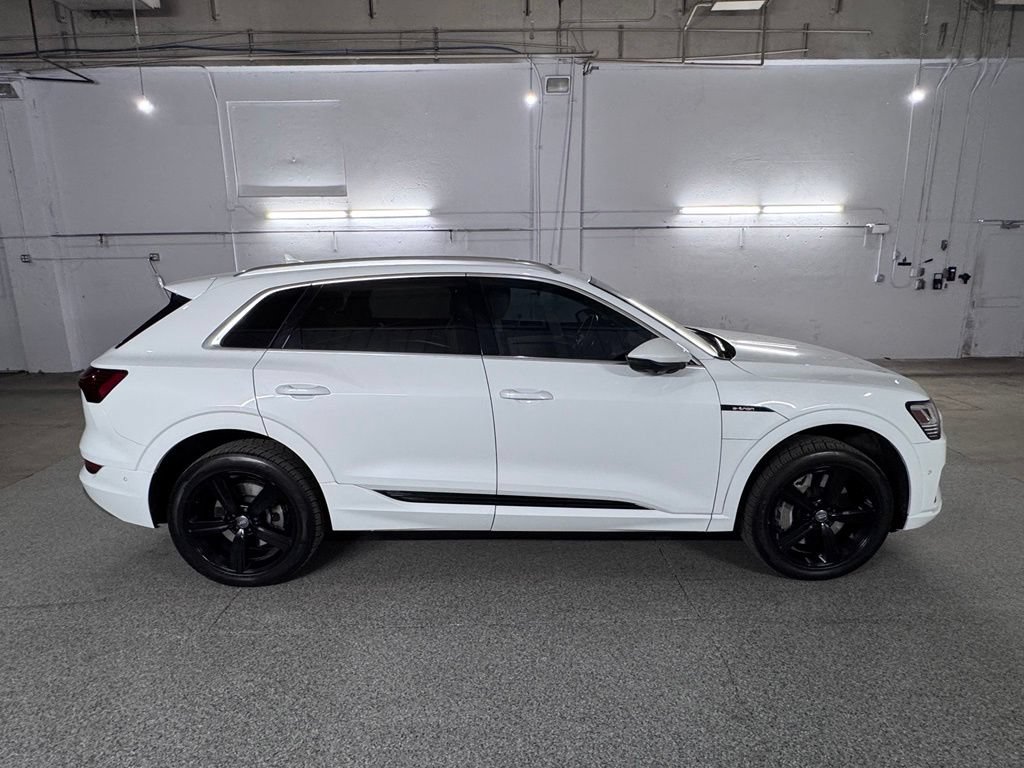 Used 2019 Audi e-tron Premium Plus w/ Cold Weather Package AWD/4WD image 12