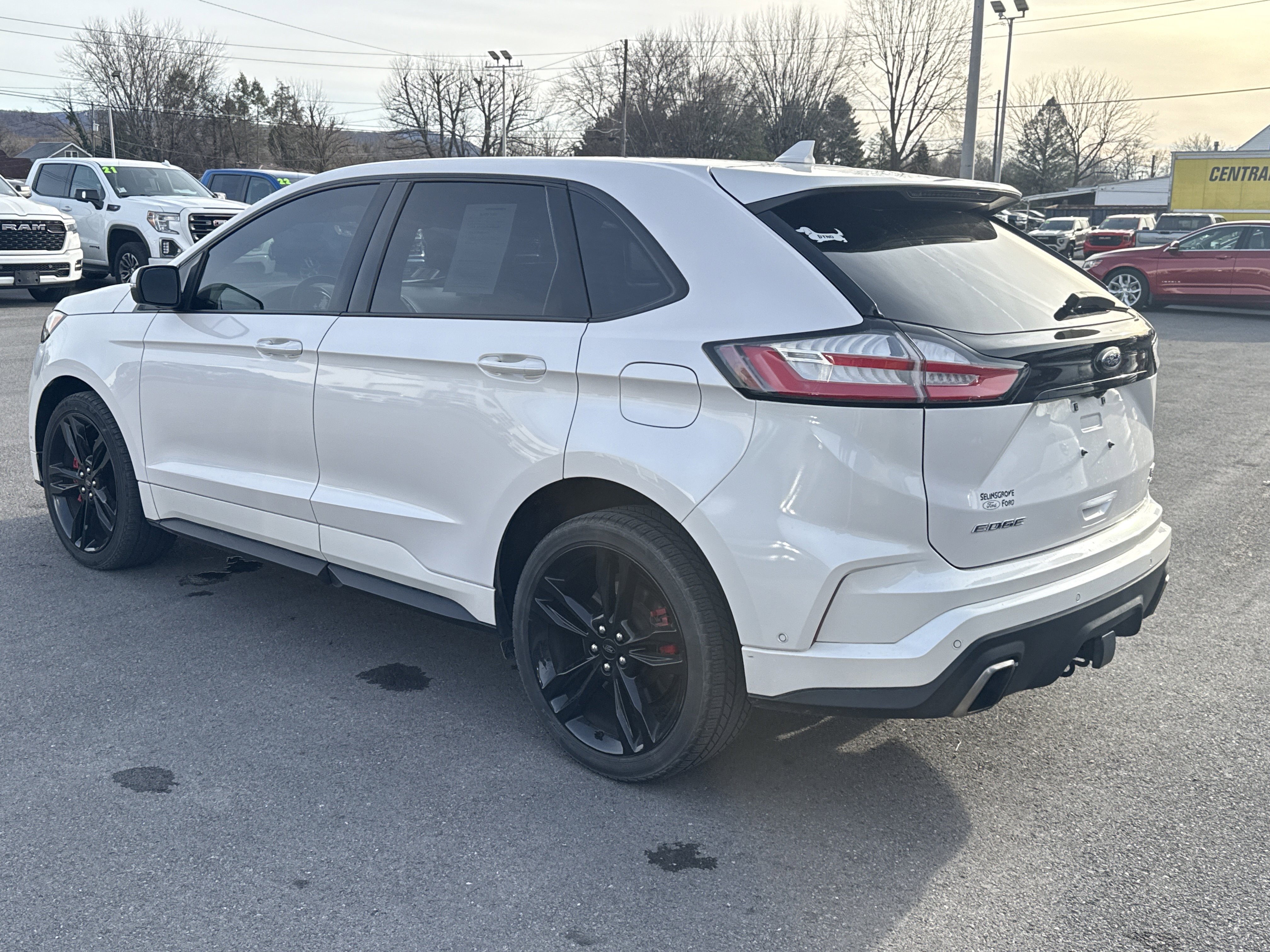 Used 2019 Ford Edge ST w/ Equipment Group 401A image 10