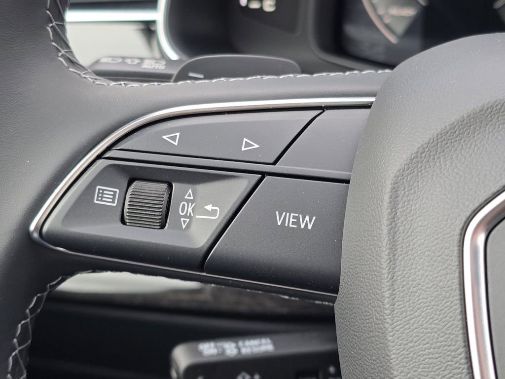 New 2026 Audi Q7 3.0T Premium Plus AWD/4WD image 16