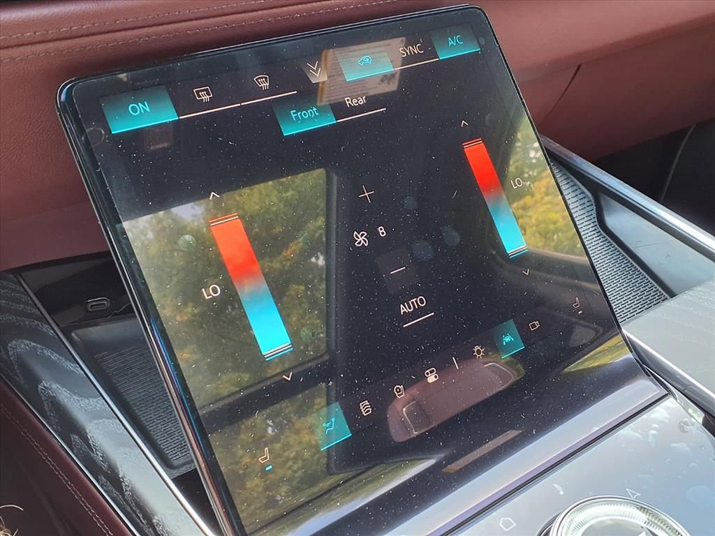 New 2026 Cadillac Escalade ESV Luxury w/ LPO, Floor Liner Package image 17