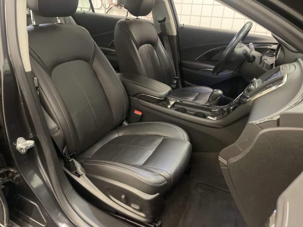 Used 2014 Buick LaCrosse Leather FWD image 22