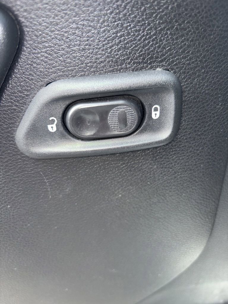 Used 2014 Jeep Wrangler Sahara w/ Trailer Tow Group image 15