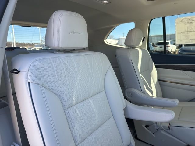 New 2026 Buick Enclave Avenir w/ Super Cruise Package AWD/4WD image 50
