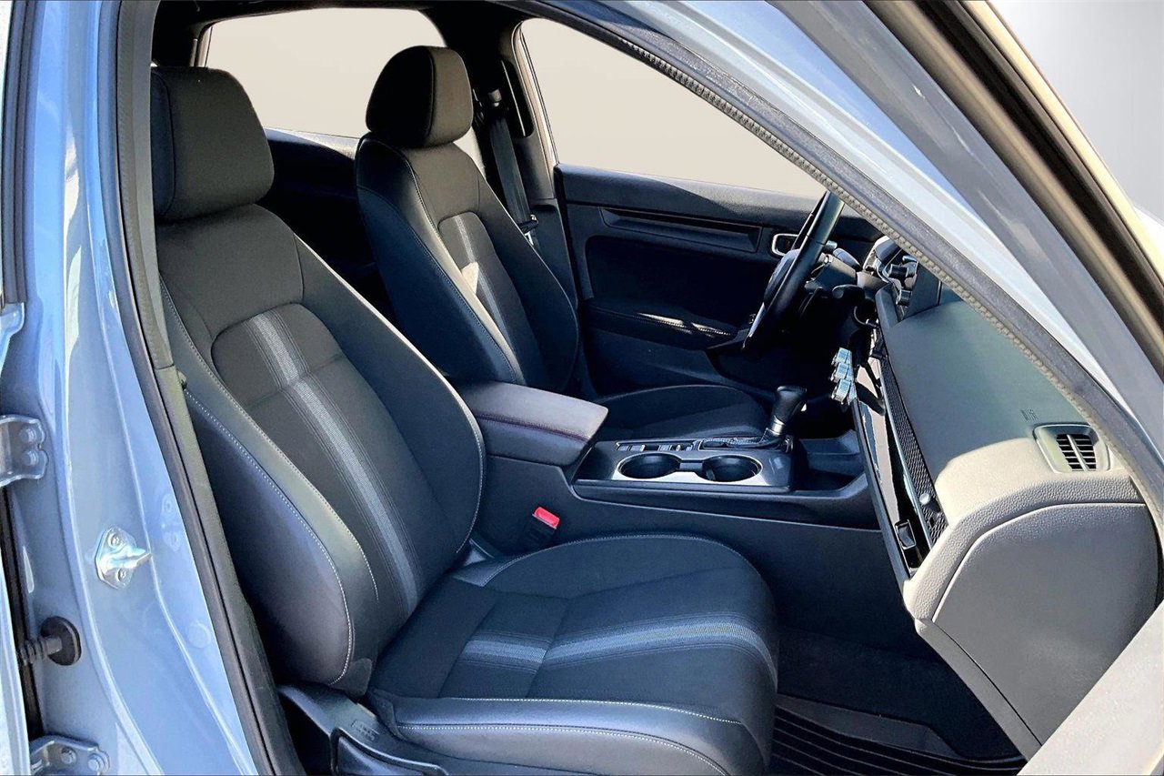 Used 2023 Honda Civic Sport image 21