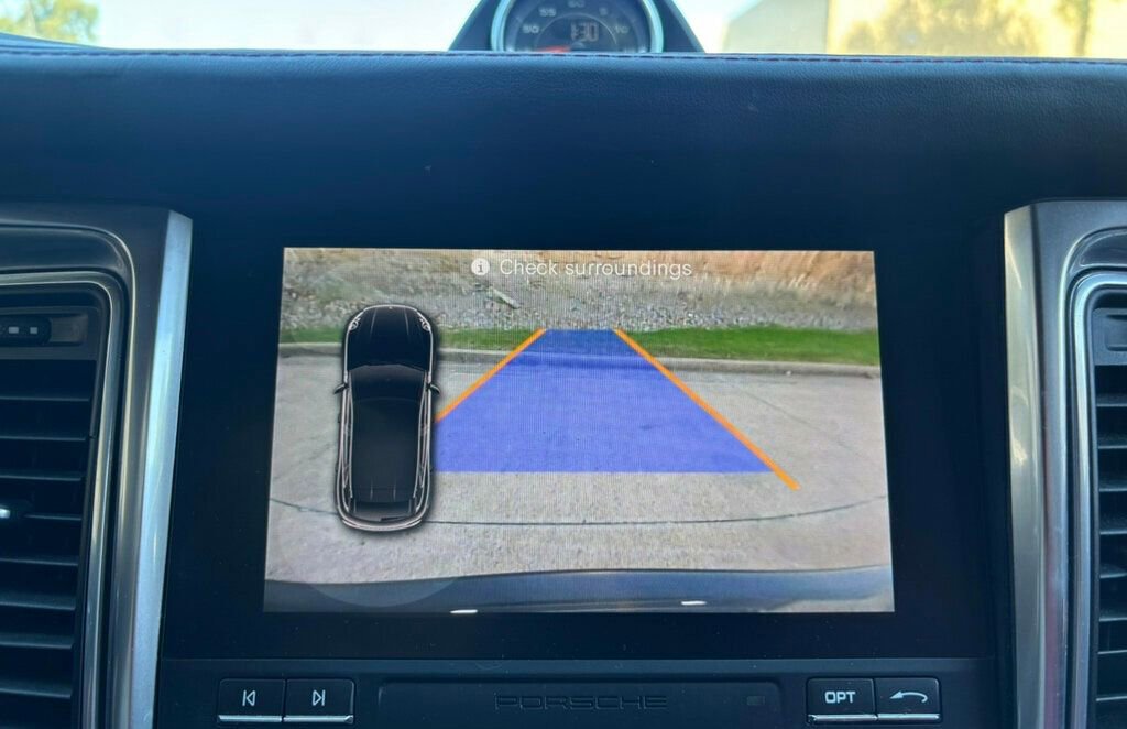 Used 2018 Porsche Macan GTS image 40