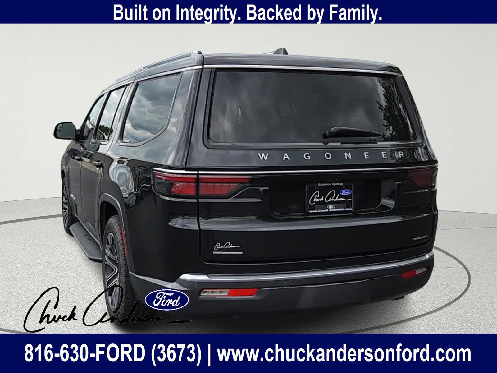 Used 2022 Jeep Wagoneer Series III w/ Flexible Seating Group image 5