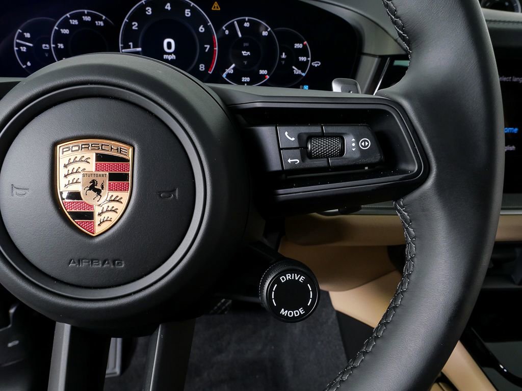 New 2026 Porsche Cayenne image 11