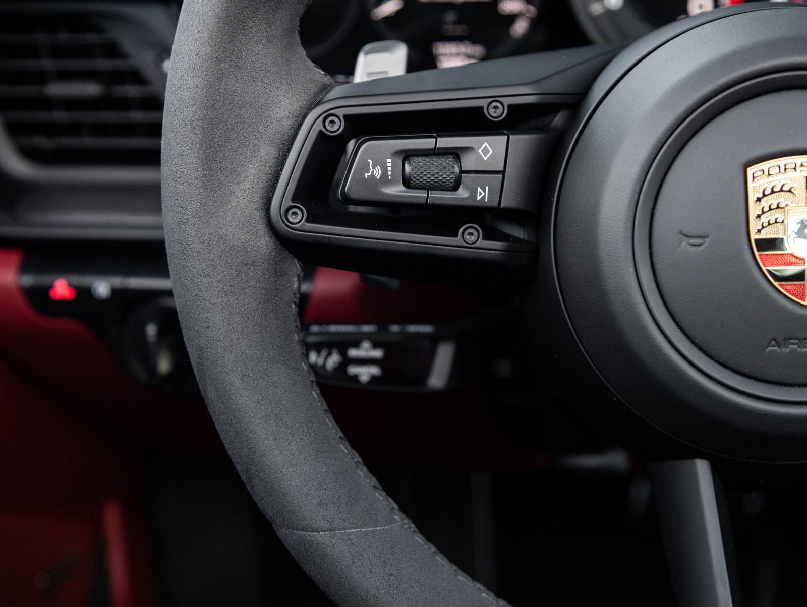 Certified 2024 Porsche 911 Targa 4 GTS w/ Premium Package image 17