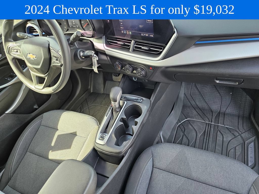 Used 2024 Chevrolet Trax LS FWD image 9