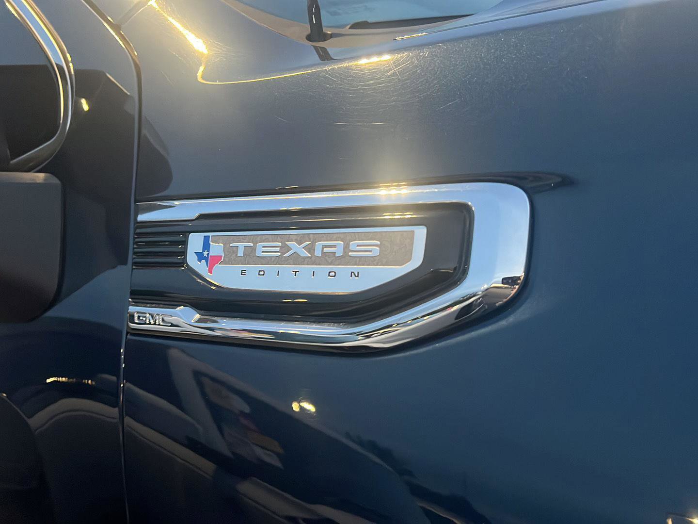 Used 2020 GMC Sierra 1500 SLT image 8