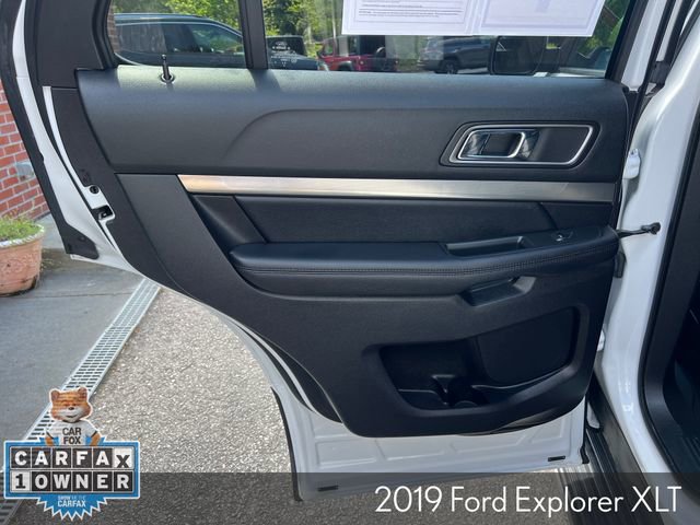 Used 2019 Ford Explorer XLT AWD/4WD image 19
