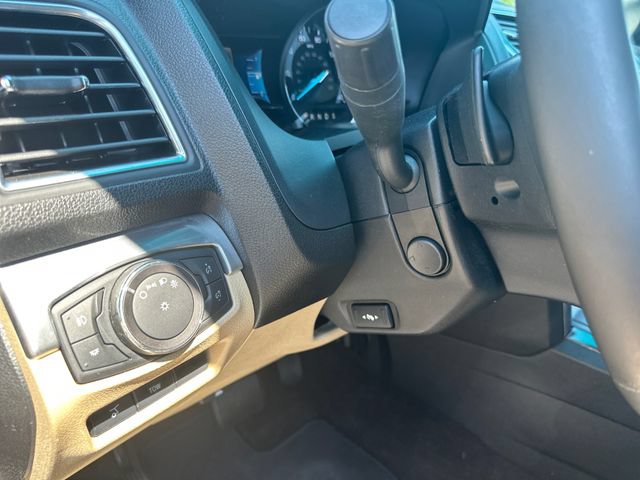 Used 2016 Ford Explorer Limited w/ Equipment Group 301A AWD/4WD image 34