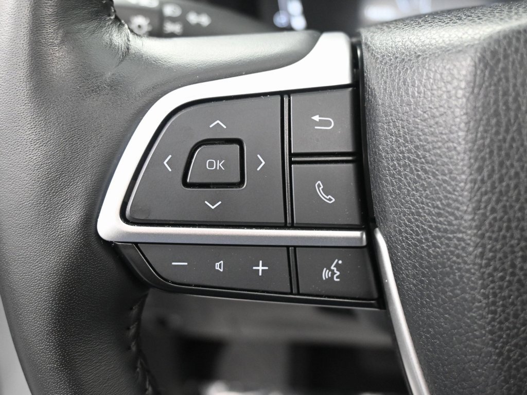 Used 2024 Toyota Grand Highlander XLE image 27