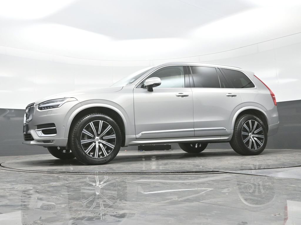 Used 2023 Volvo XC90 B5 Plus w/ Protection Package Premier image 21