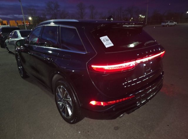 Used 2022 Lincoln Corsair Grand Touring image 5