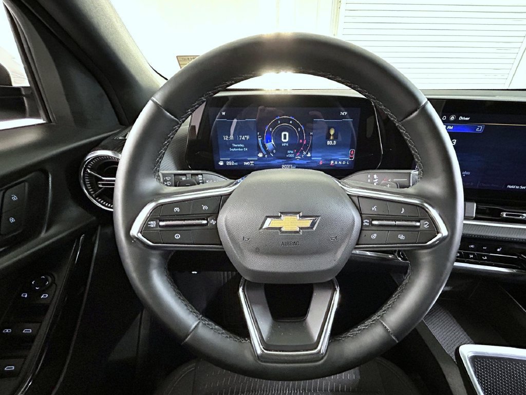 Certified 2026 Chevrolet Equinox LT AWD/4WD image 12
