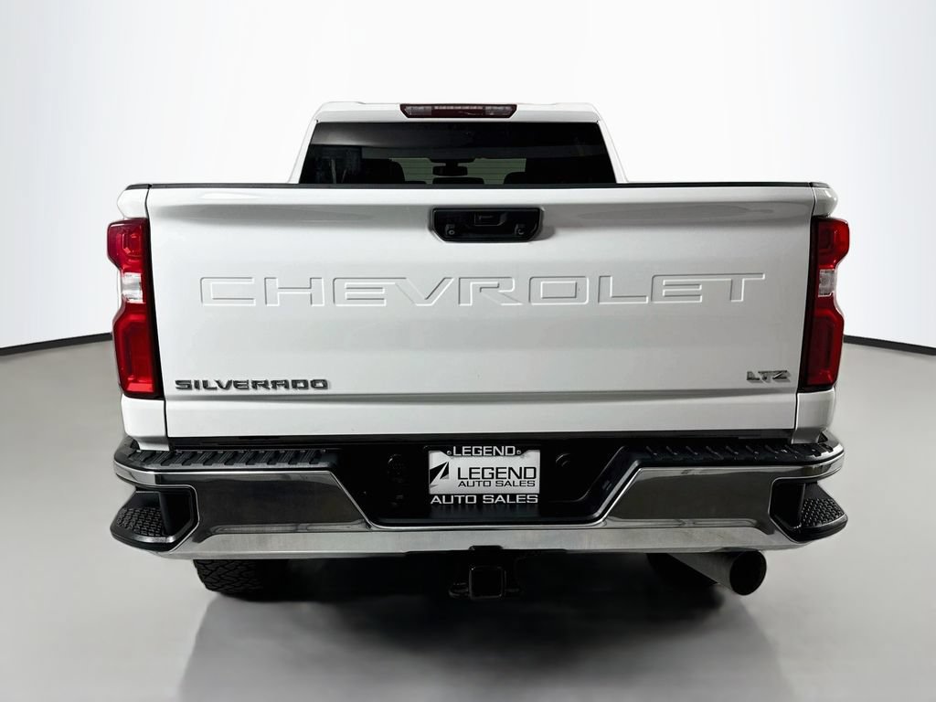 Used 2021 Chevrolet Silverado 2500 LTZ w/ Z71 Off-Road Package AWD/4WD image 7