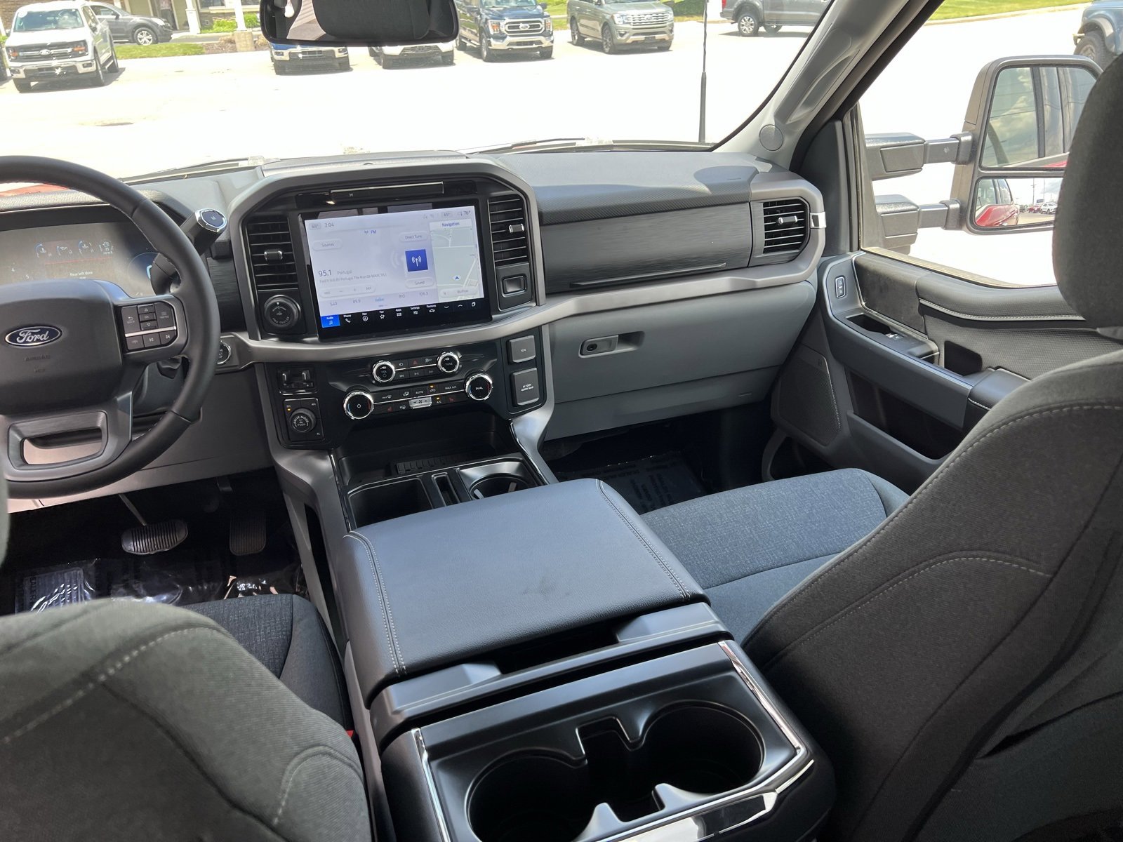 New 2025 Ford F150 XLT w/ Equipment Group 303A High image 24