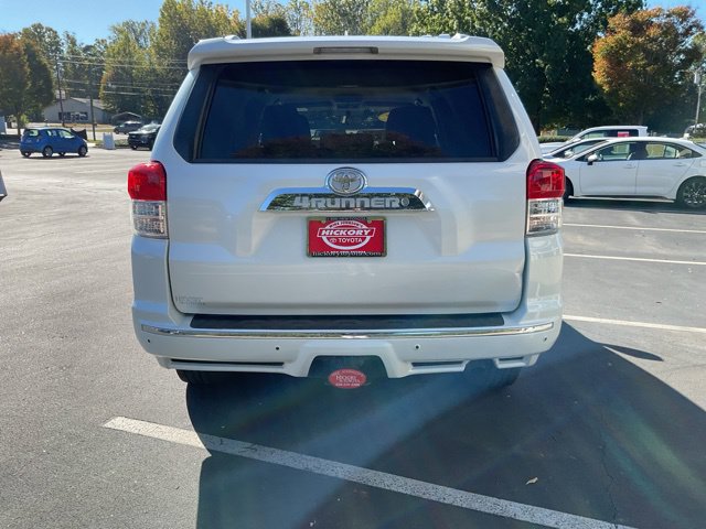 Used 2011 Toyota 4Runner SR5 RWD image 8
