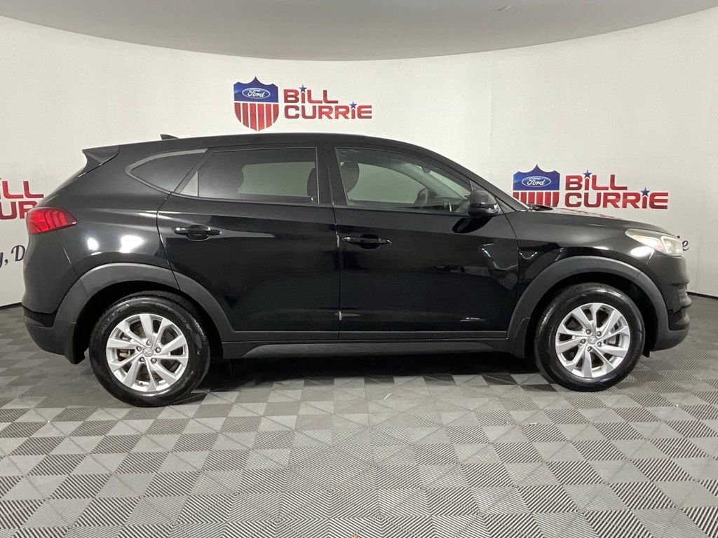 Used 2019 Hyundai Tucson SE FWD image 2
