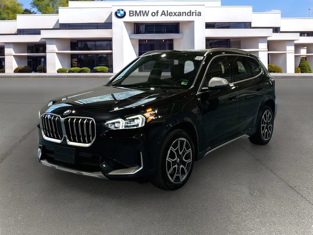 Used 2023 BMW X1 xDrive28i w/ Premium Package AWD/4WD image 1