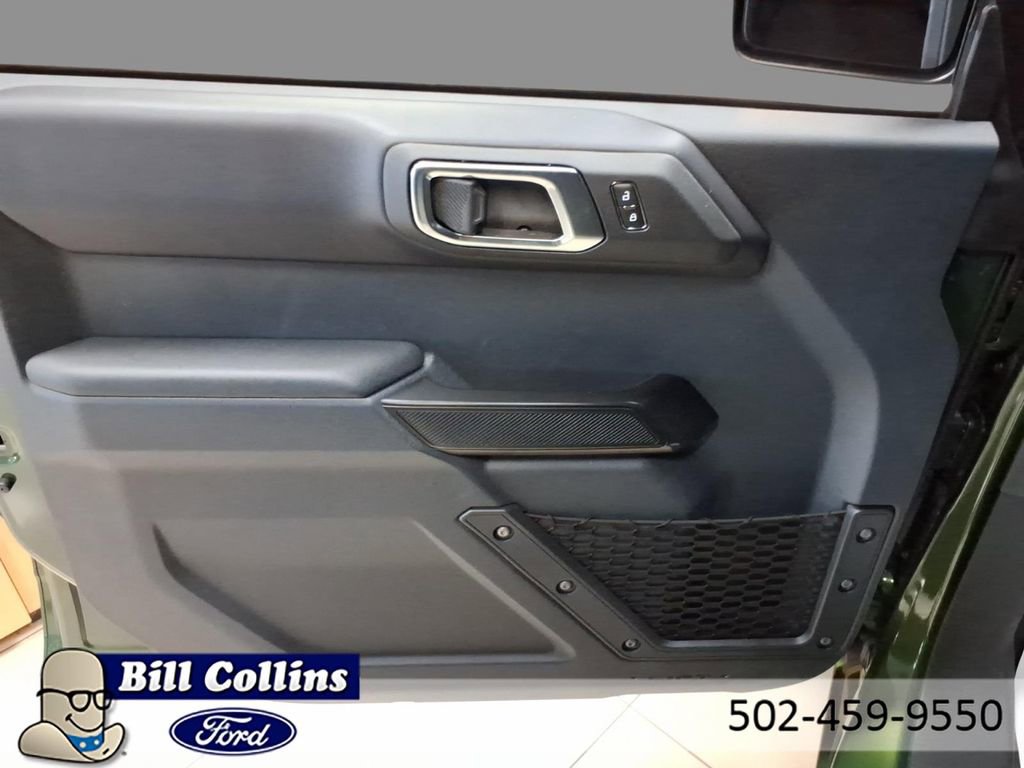 New 2025 Ford Bronco Badlands image 11