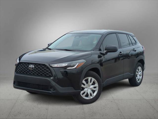 Certified 2025 Toyota Corolla Cross L image 1