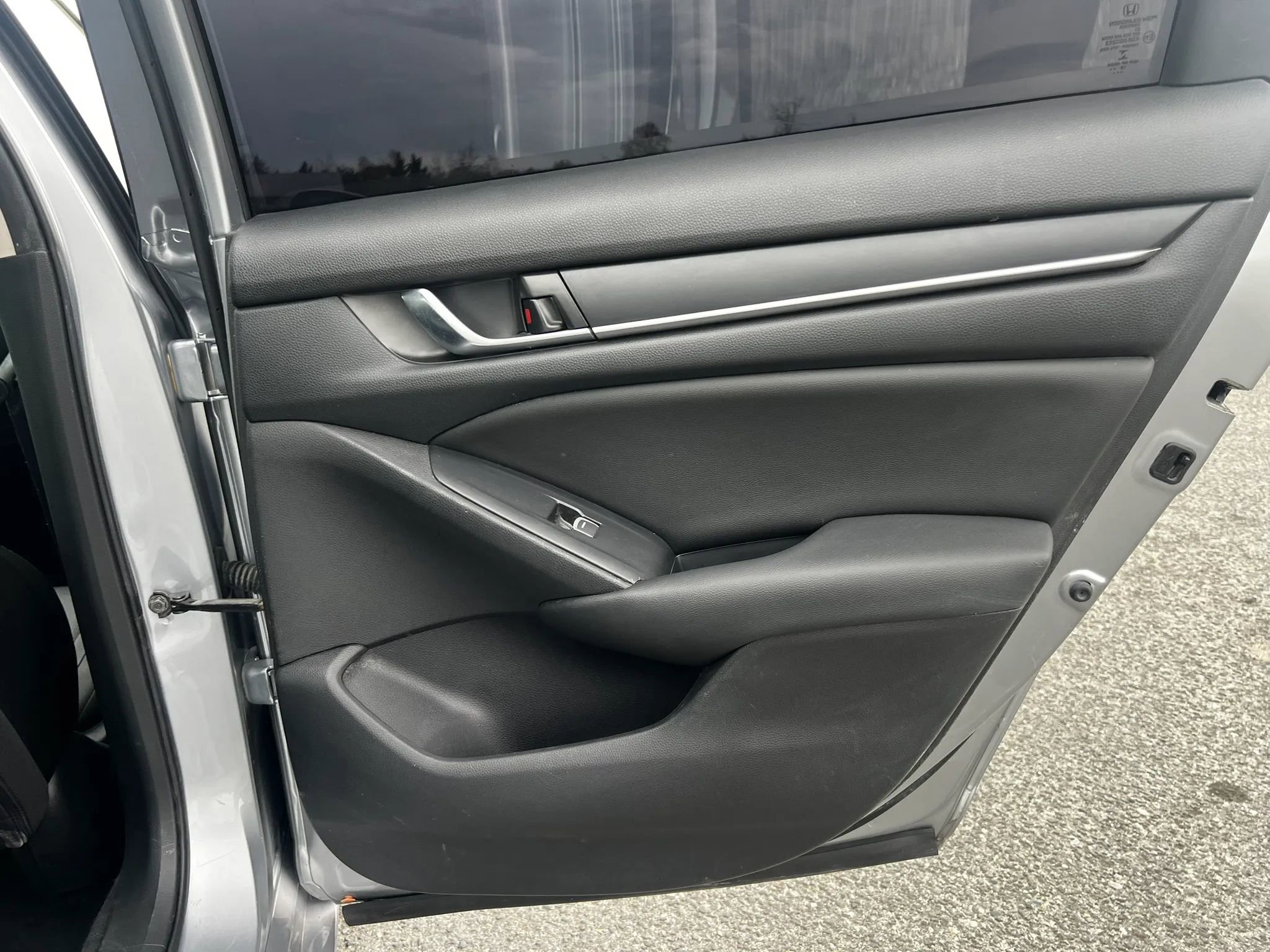 Used 2019 Honda Accord LX image 22
