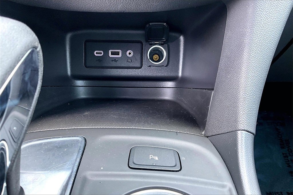 Certified 2024 Chevrolet Equinox LT image 32