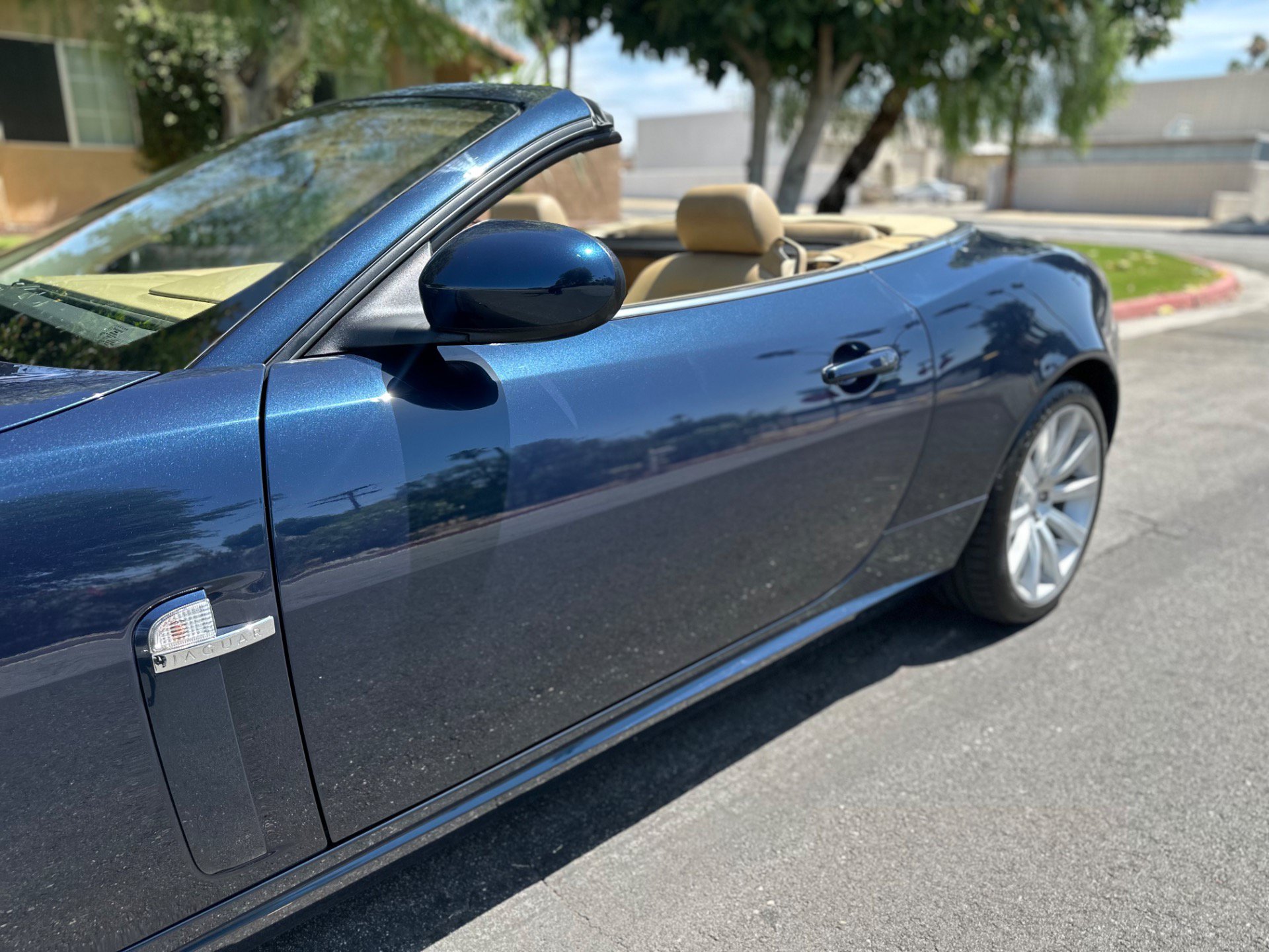 Used 2007 Jaguar XK Convertible RWD image 26