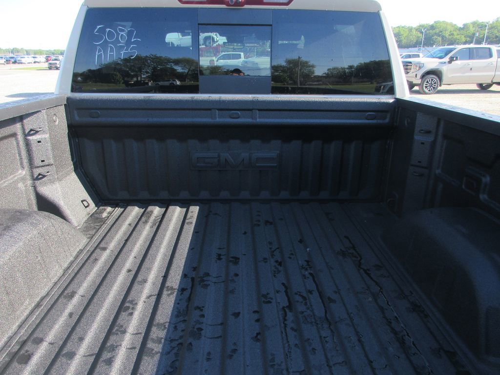 New 2026 GMC Sierra 1500 AT4 w/ AT4 Premium Package AWD/4WD image 6
