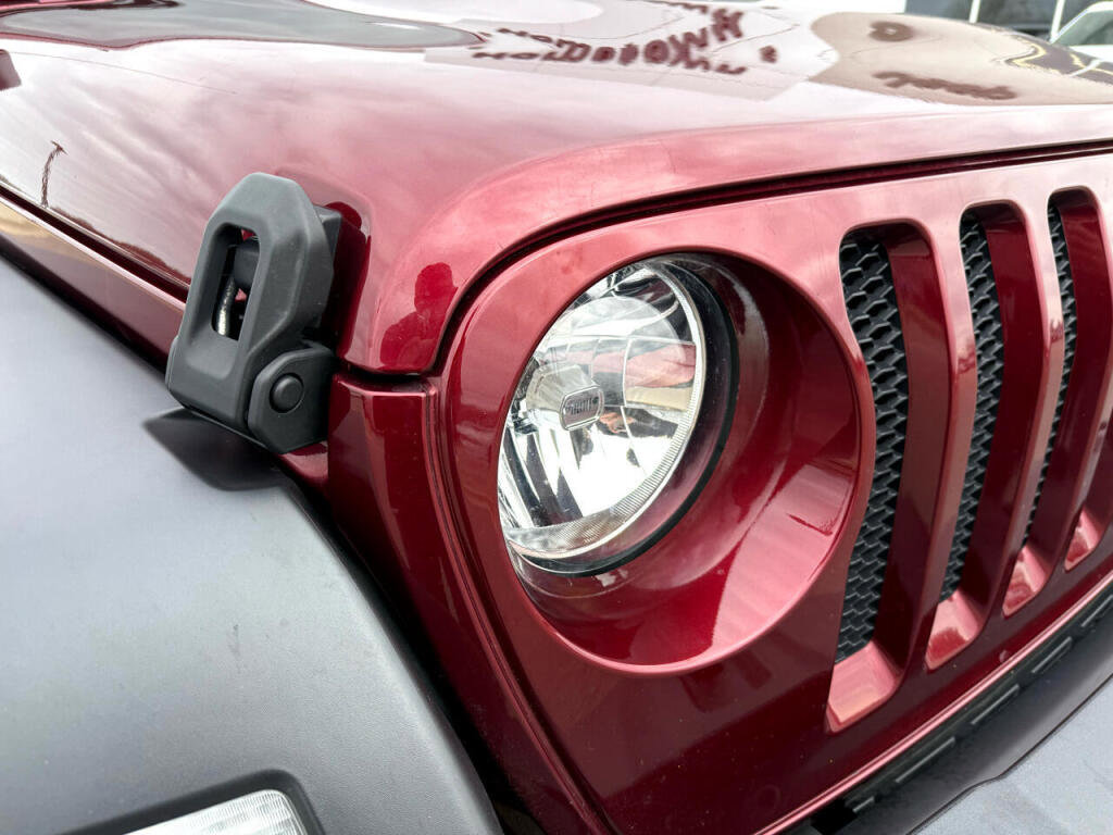 Used 2021 Jeep Wrangler Unlimited Sport image 9