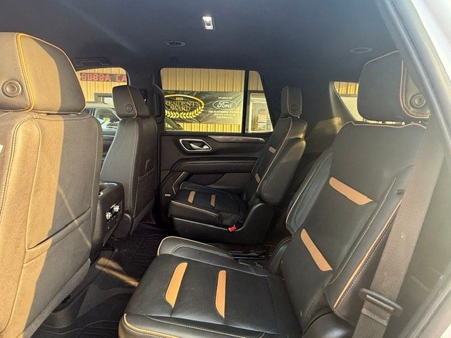 Used 2023 GMC Yukon AT4 AWD/4WD image 11