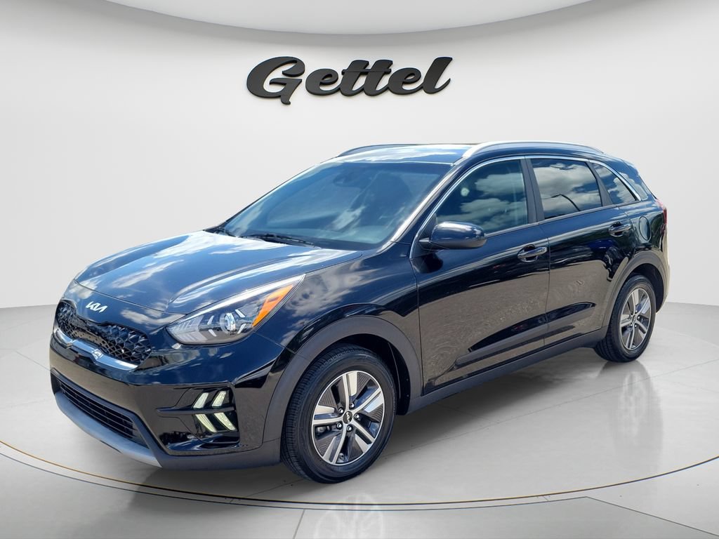 Used 2022 Kia Niro LXS