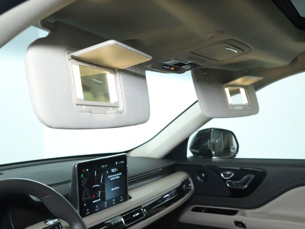 Certified 2023 Lincoln Aviator Reserve w/ Equipment Group 201A image 21