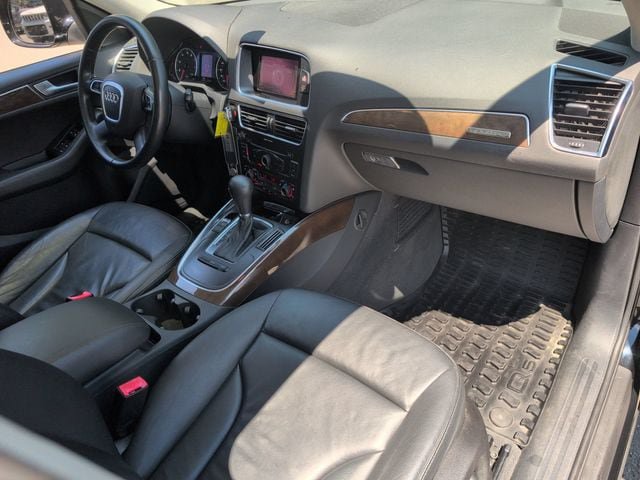 Used 2011 Audi Q5 2.0T Premium AWD/4WD image 21