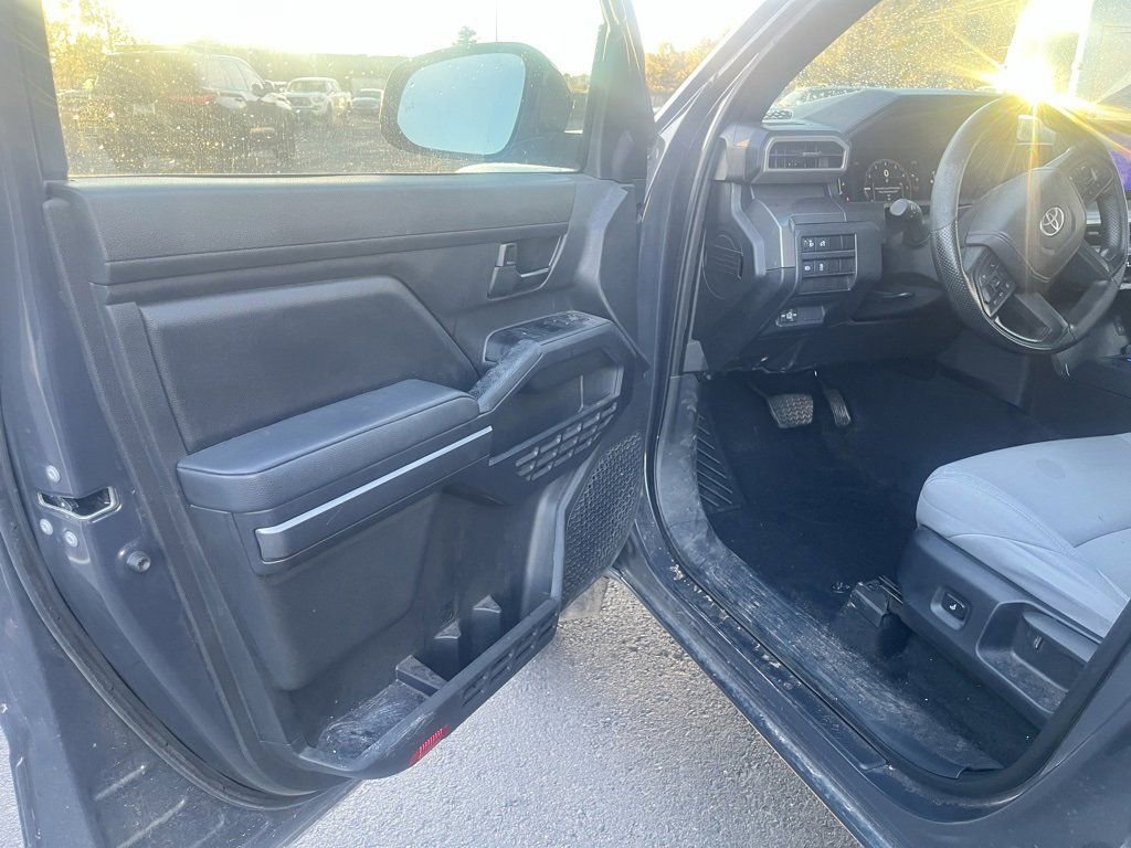 Used 2024 Toyota Tacoma SR5 image 11