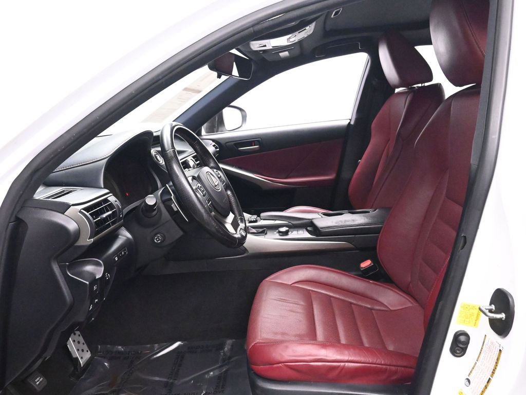 Used 2018 Lexus IS 300 F Sport image 11