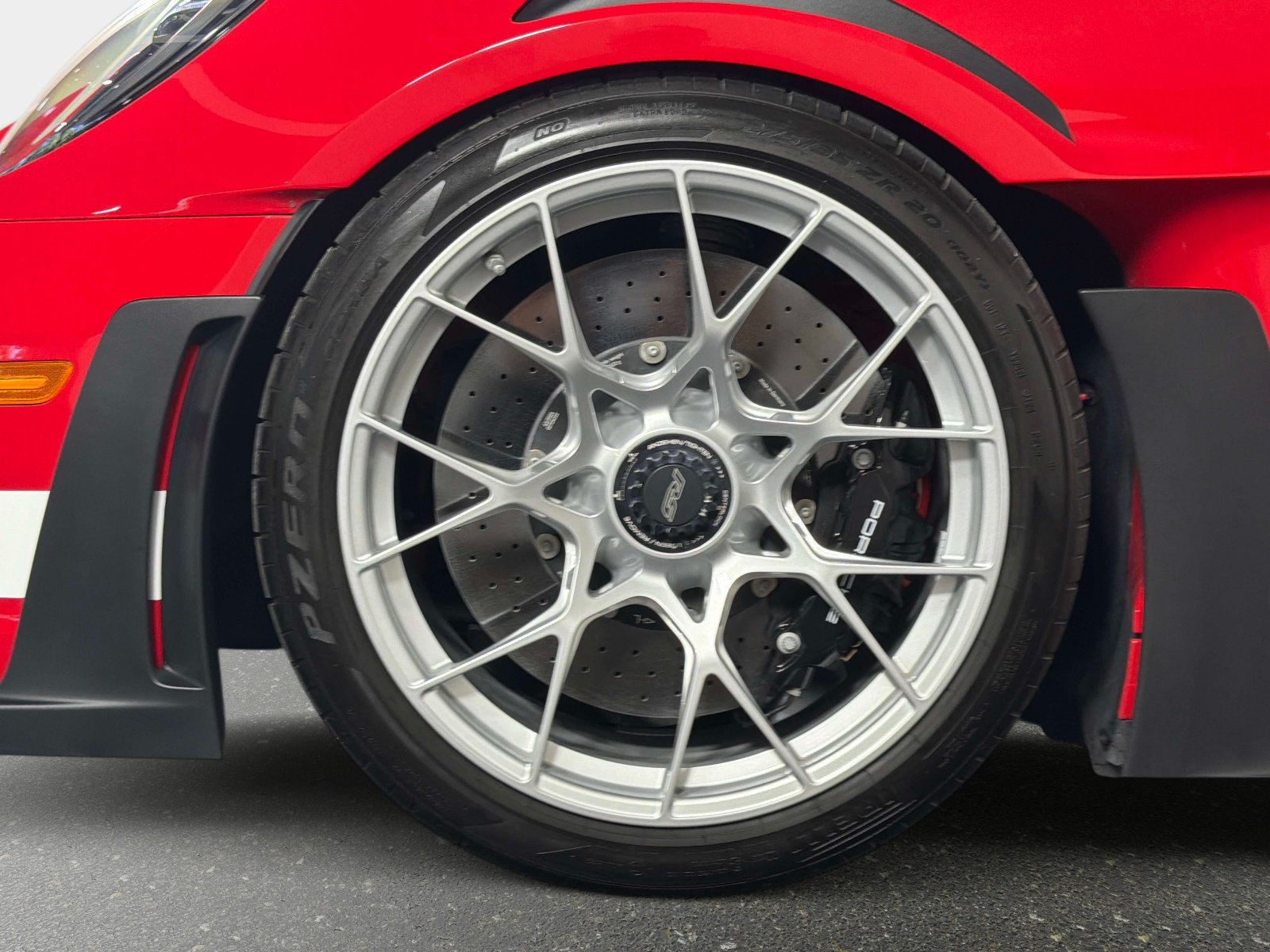 Used 2025 Porsche 911 GT3 RS RWD image 12