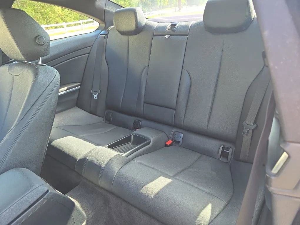 Used 2020 BMW 430i Coupe w/ Convenience Package image 39