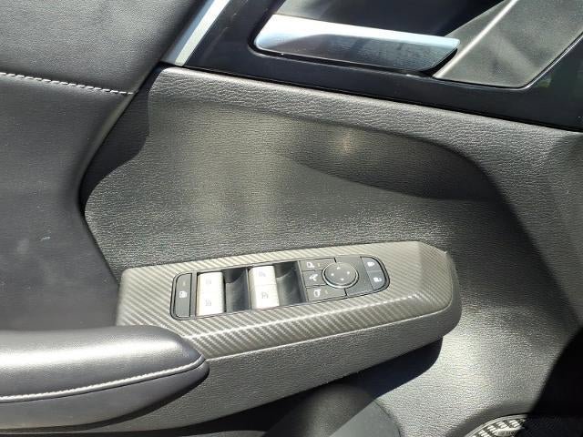 Used 2025 Mitsubishi Outlander SE FWD image 15