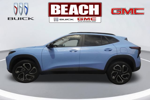 Used 2024 Chevrolet Trax RS w/ Sunroof Package FWD image 5