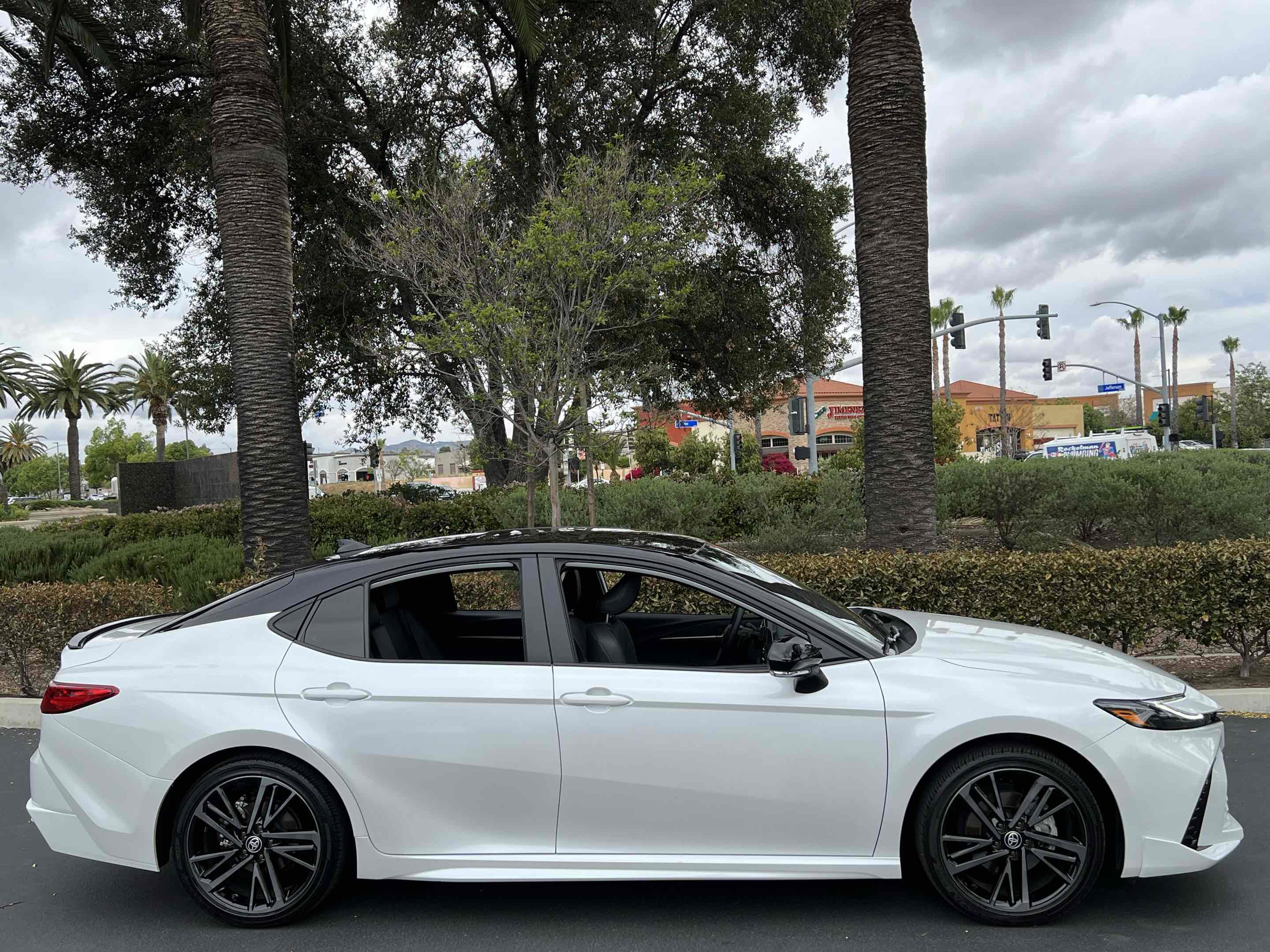 Used 2025 Toyota Camry XSE image 18