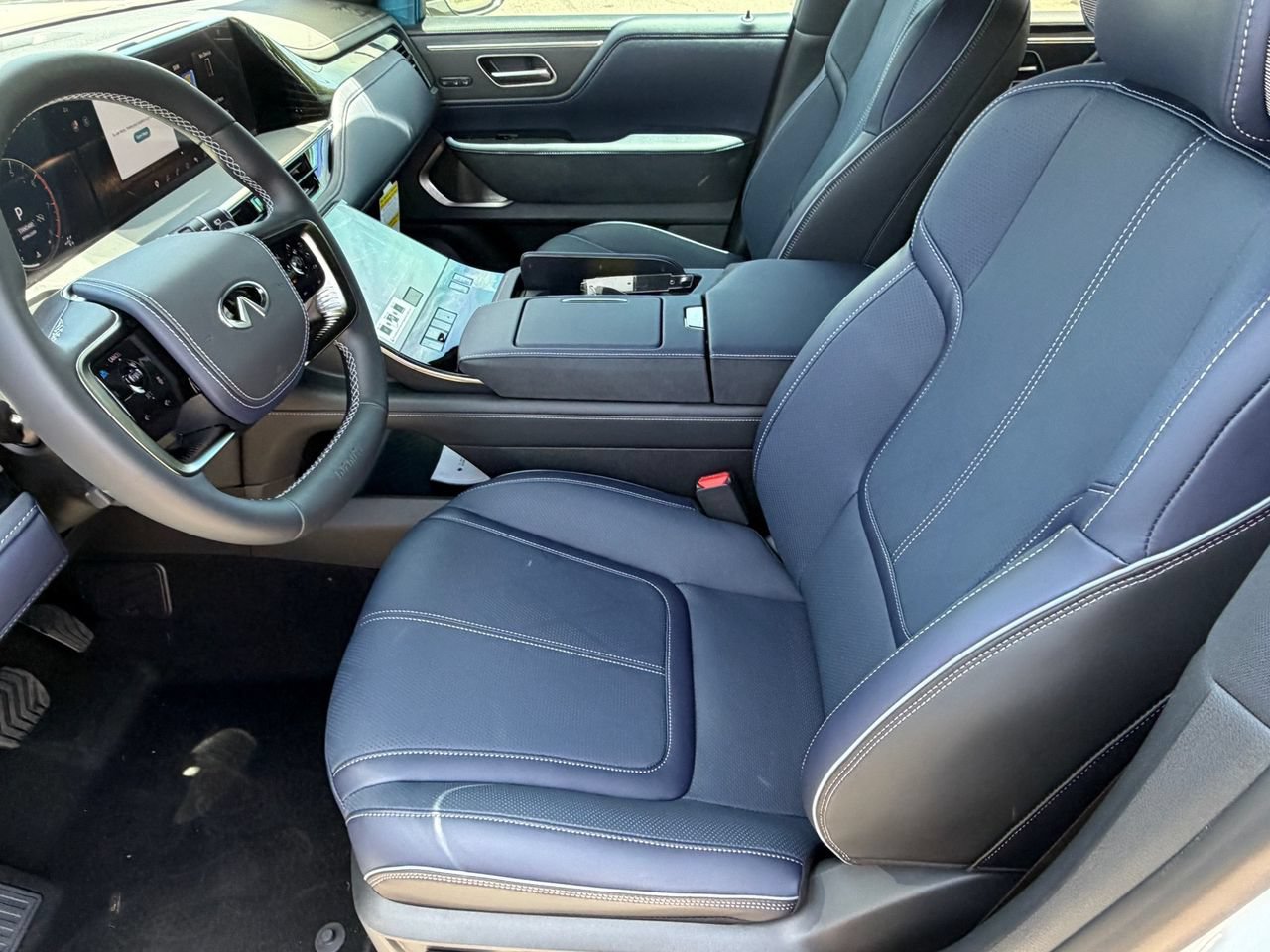 New 2027 INFINITI QX80 Sensory w/ Sport Exterior Package AWD/4WD image 14