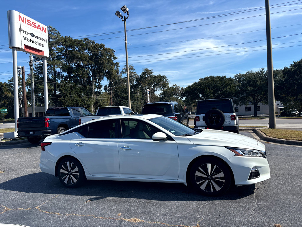 Used 2021 Nissan Altima 2.5 SV w/ SV Premium Package image 25